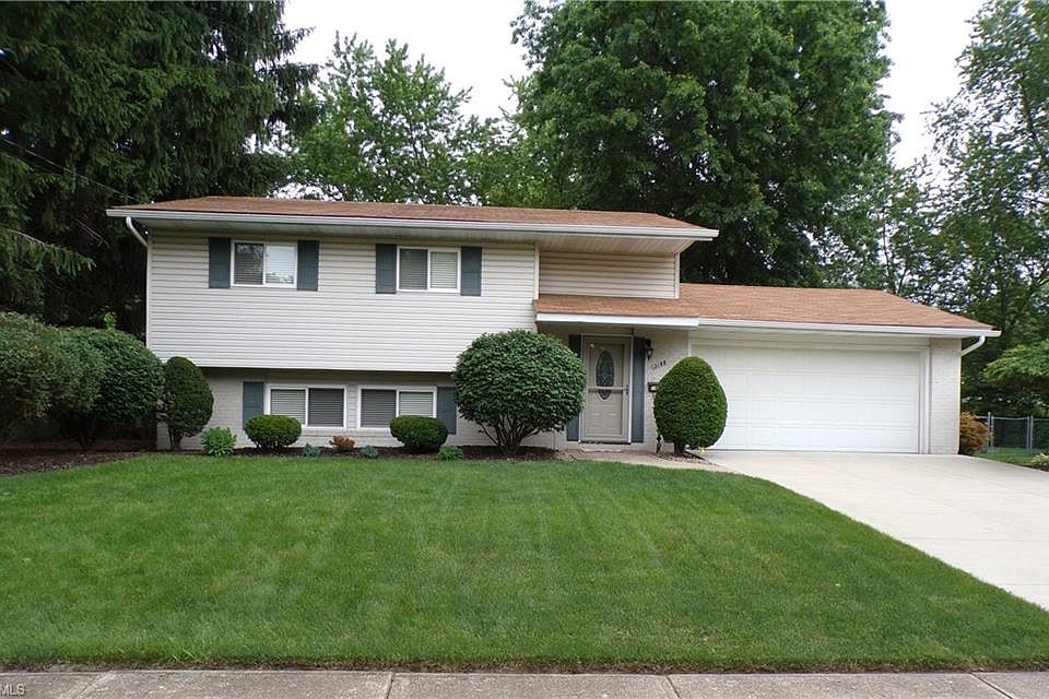 1st image of 2199 Bryn Mawr Dr