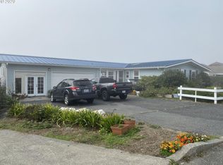 30652 Old Coast Rd, Gold Beach, OR 97444