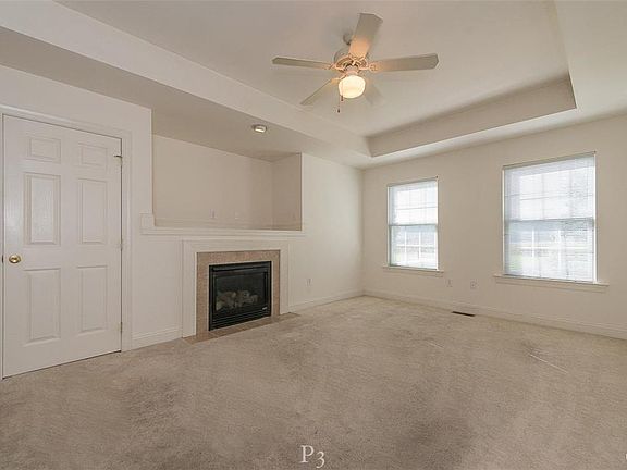 4th image of 1802 Merlot Dr #B