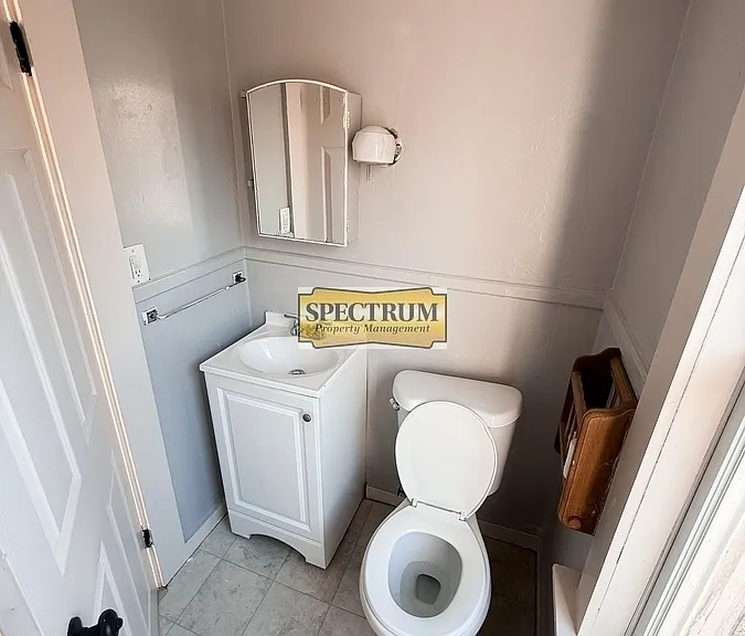 22 Gold St #3 — Photo 9