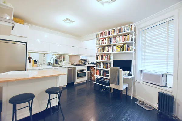 Rented by Bold New York | media 17