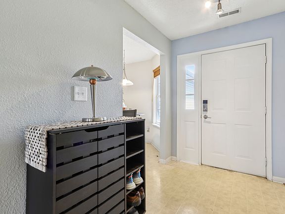 4th image of 7048 Tassel Meadow Dr