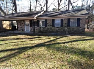 6213 Senate Dr, Little Rock, AR 72209