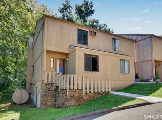 52 Granite Rd, Guilford, CT 06437