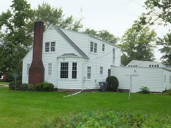 4th image of 1121 Kingsley Ave