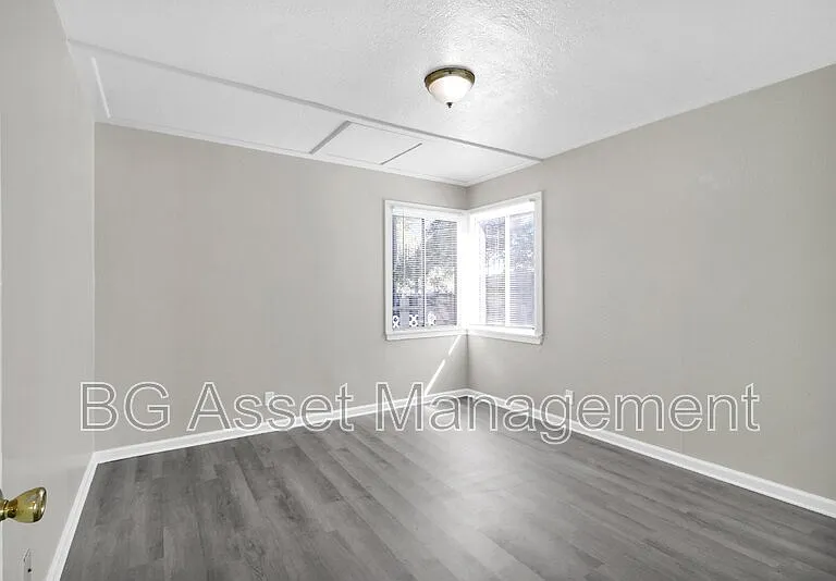 150 Marina Way — Photo 9