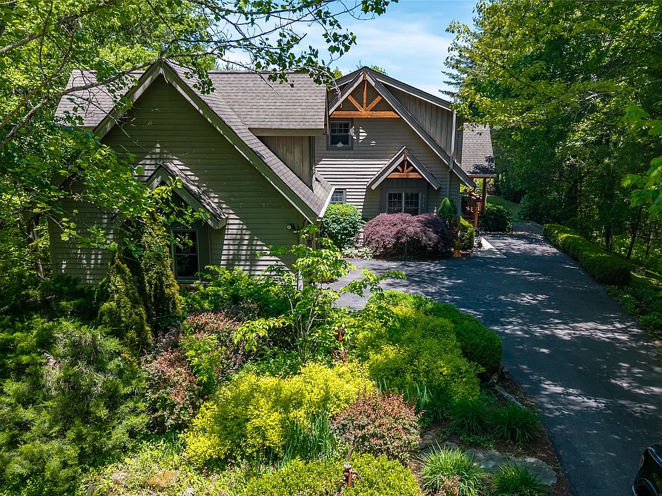 1st image of 321 Woods Mountain Trail