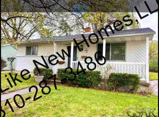 1022 Dingwall Dr, Owosso, MI 48867