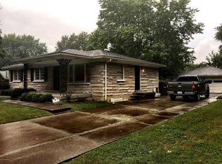 4210 Dover Rd, Louisville, KY 40216