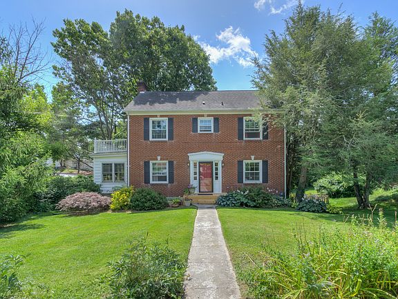 5th image of 105 Faystone Dr