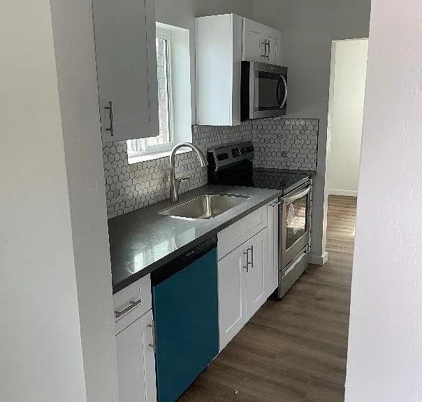 1522 W Polk St #1 — Photo 4