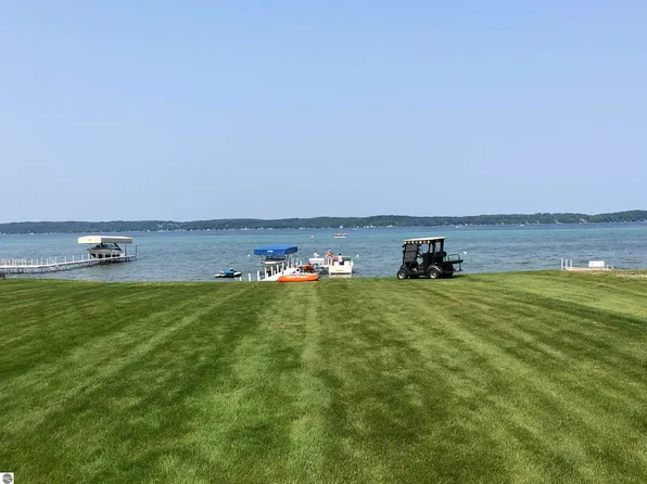 Tbd Se Torch Lake Dr, Alden, MI 49612