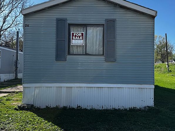 2205 Court St LOT 26