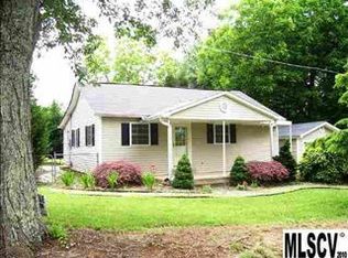 704 E 18th St, Newton, NC 28658