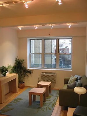 Rented by Residents Team | media 20