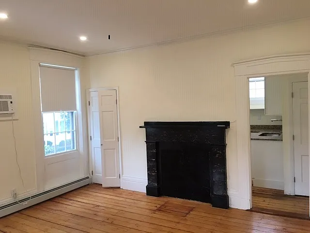 1 Park St #1 — Photo 6