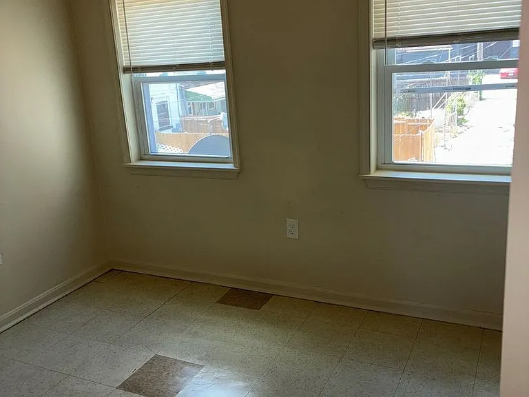 428 S Gilmor St — Photo 5