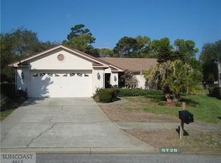 8729 Ashbury Dr, Hudson, FL 34667