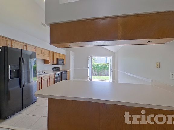 5th image of 417 Filmore Dr