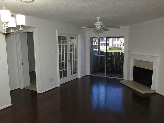 5th image of 18800 Egret Bay Blvd APT 903