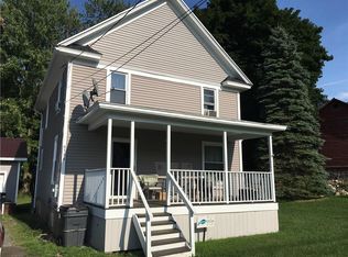 6394 E Townline Rd, Williamson, NY 14589