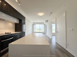 2 David Eyer Rd #626, Richmond Hill, ON L4S 0N6