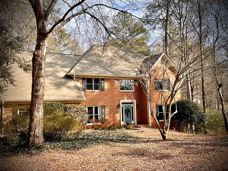 300 Autumn Wood Ln — Photo 25