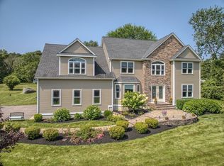 64 George St, Plainville, MA 02762