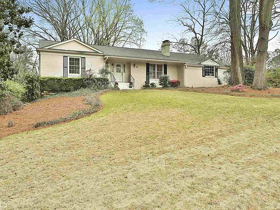 2nd image of 507 Pine Cir