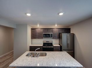 1404 S Lincoln Ave APT 301, Urbana, IL