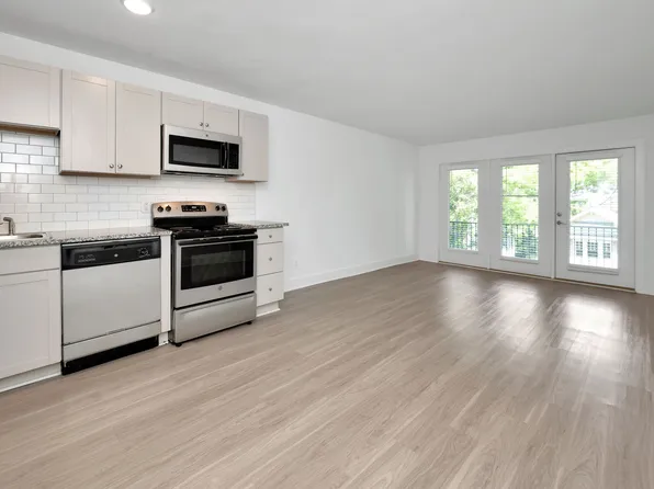 Towncrest Apartments, 1501 16th Ave S Unit 202, Birmingham, AL 35205