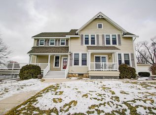 W51N1077 Keup Rd, Cedarburg, WI 53012