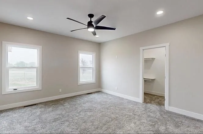 432 Pray Dr — Photo 5