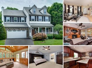 13707 Rosetree Ct, Chantilly, VA 20151