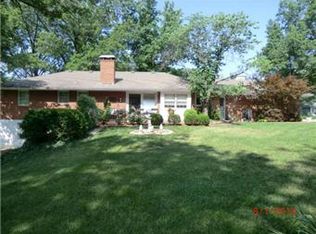 6115 NW Westwood Ln, Kansas City, MO 64151