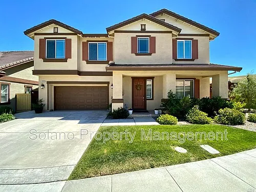 4719 Sweetwater Pl Photo 1