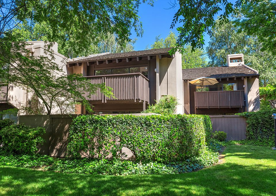 1st image of 600 Woodside Sierra Unit 4