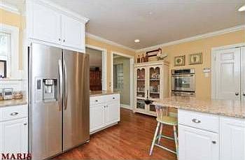 4th image of 38 The Orchards Ln