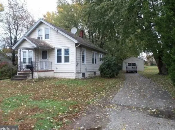 50 Carpenter St, Glassboro, NJ 08028