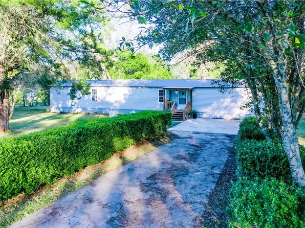 5634 Cedar Rd, Blackshear, GA 31516