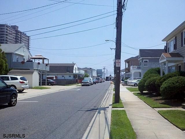 2nd image of 15 S Decatur Ave #A