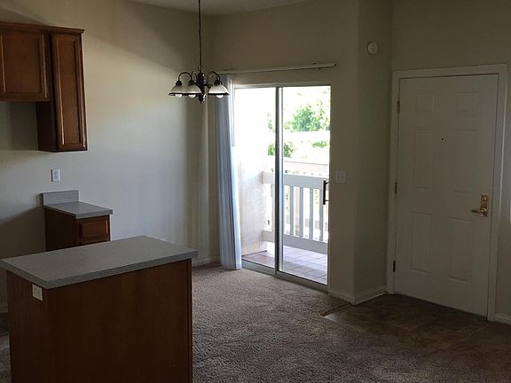 3rd image of 9825 Topanga Canyon Blvd #3