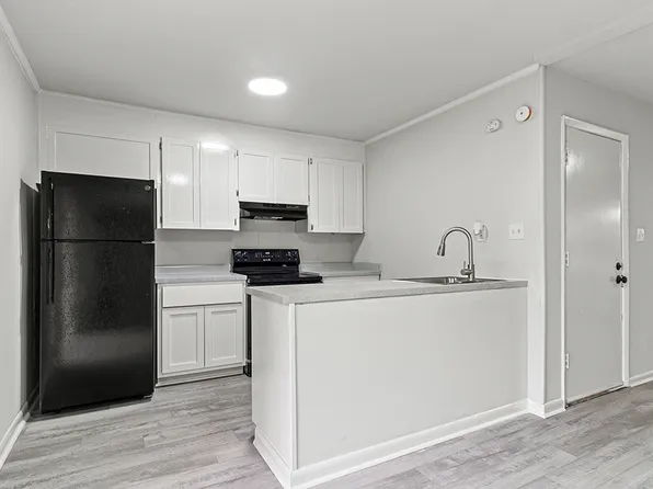 Blue Pines Apartments, 193 Woodland Trl #C0dd0153c, Warner Robins, GA 31088
