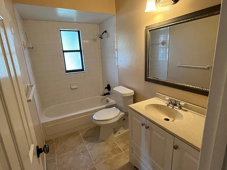2216 Villano Ave — Photo 11