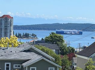 354 Kennedy St, Nanaimo, BC V9R 2J1