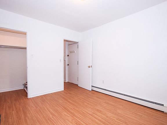 5th image of 315 6th Ave #F3