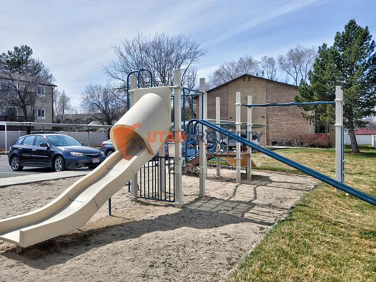887 E Cedar Pine Ct #21 — Photo 18