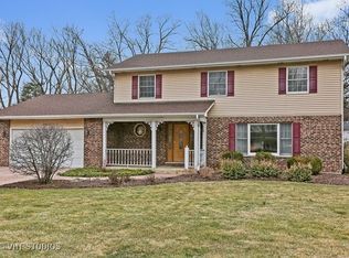 0N070 Pierce Ave, Wheaton, IL 60187