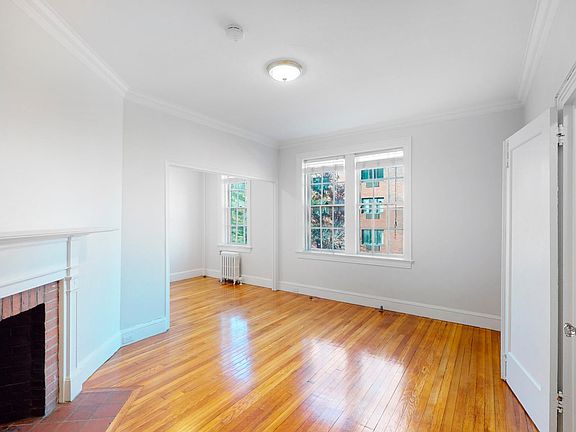 2nd image of 16 Chauncy St APT 24