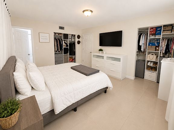 4th image of 3777 NW 78th Ave APT 15D